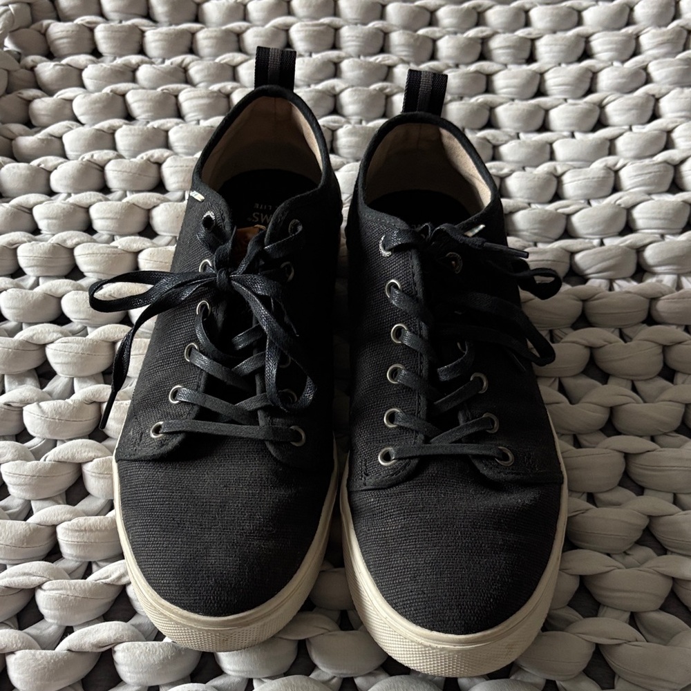 Toms Black Canvas Men's Sneakers